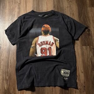 Mitchell Ness Dennis Rodman‎ 91 Chicago Bulls Hardwood Classics Tee Mens Medium